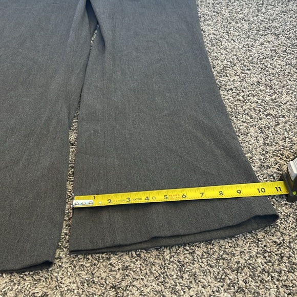 Womens Express grey pants with pockets slacks dress pants - Picture 15 of 17